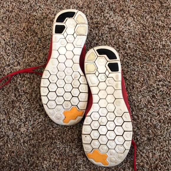 Nike Free 5.0,sneakers size 6Y Red w/orange - Picture 5 of 6